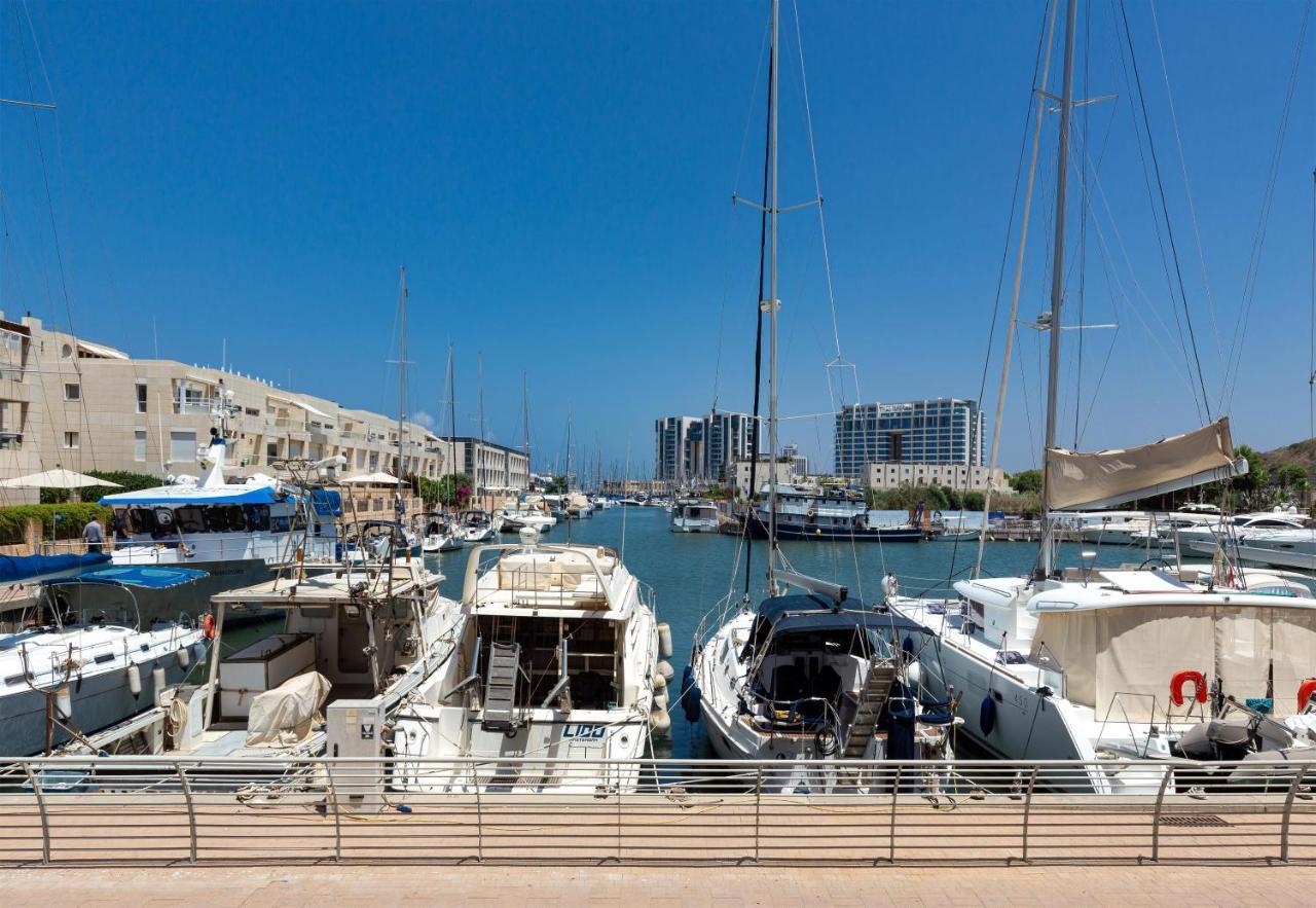 Lagoon View 3Bd Huge Family Apartment Herzelia المظهر الخارجي الصورة